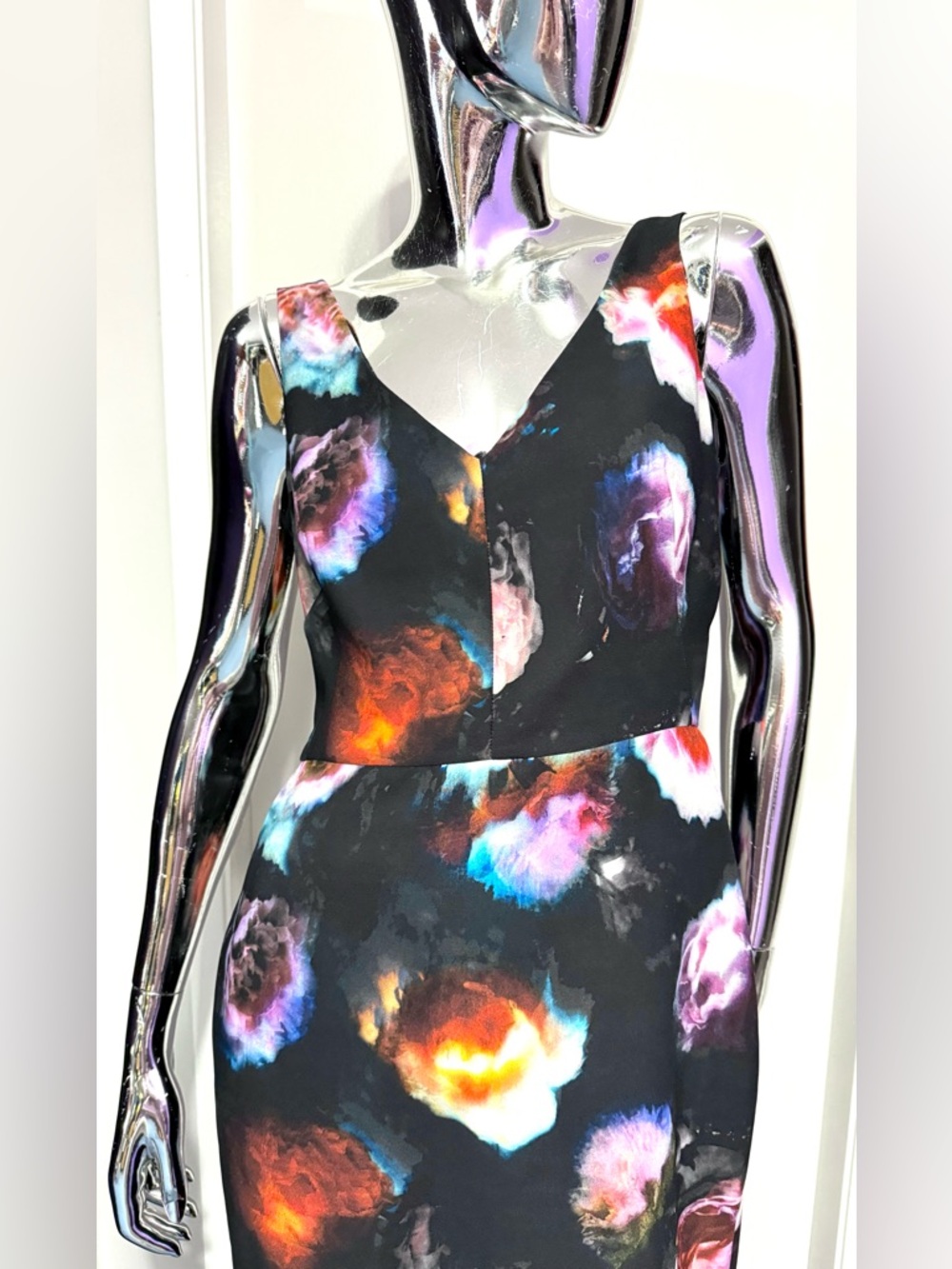🏖️Summer Sale: Paul Smith Black sleeveless Dress with Multicolor Floral blots - Picture 6 of 8